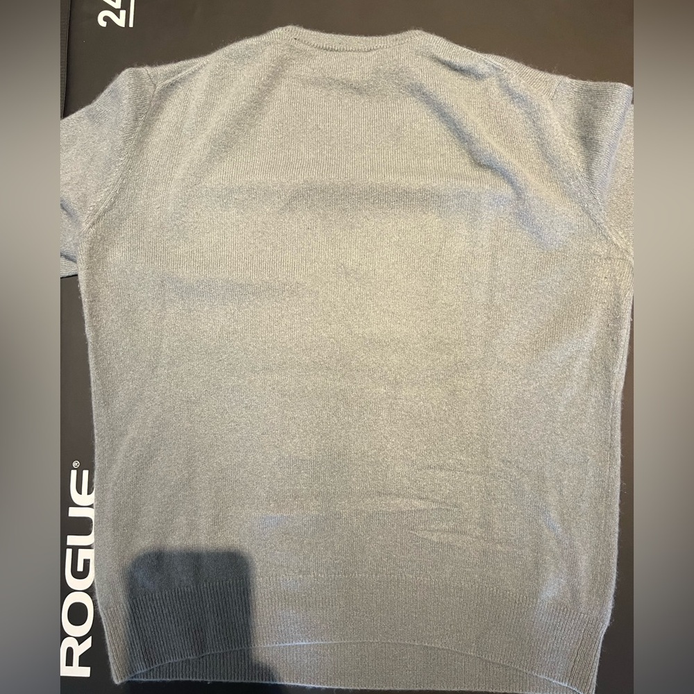 Quince cashmere sweater